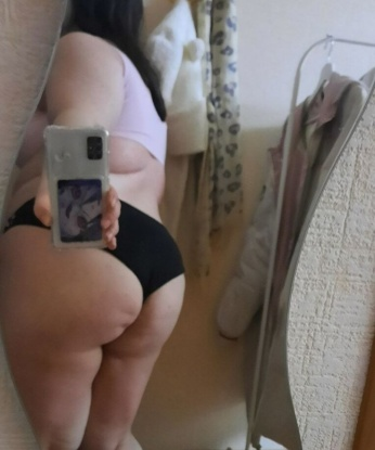 Опытная и красивая индивидуалка из Москвы, галантно уединяющаяся с мужчинами. Мои услуги погрузят тебя в мир наслаждения и страсти. Умею делать все, что нужно для твоего удовольствия. Мои возможности безграничны, а твои фантазии - мои приоритеты. Не веришь? Отзывы моих довольных клиентов - лучшее подтверждение. Убедись в этом сам, взглянув на мои фото. Живу в Москве, где наши эмоции разгорятся ярче, где ничто не сравнится с нашими встречами. 8417, 30 лет